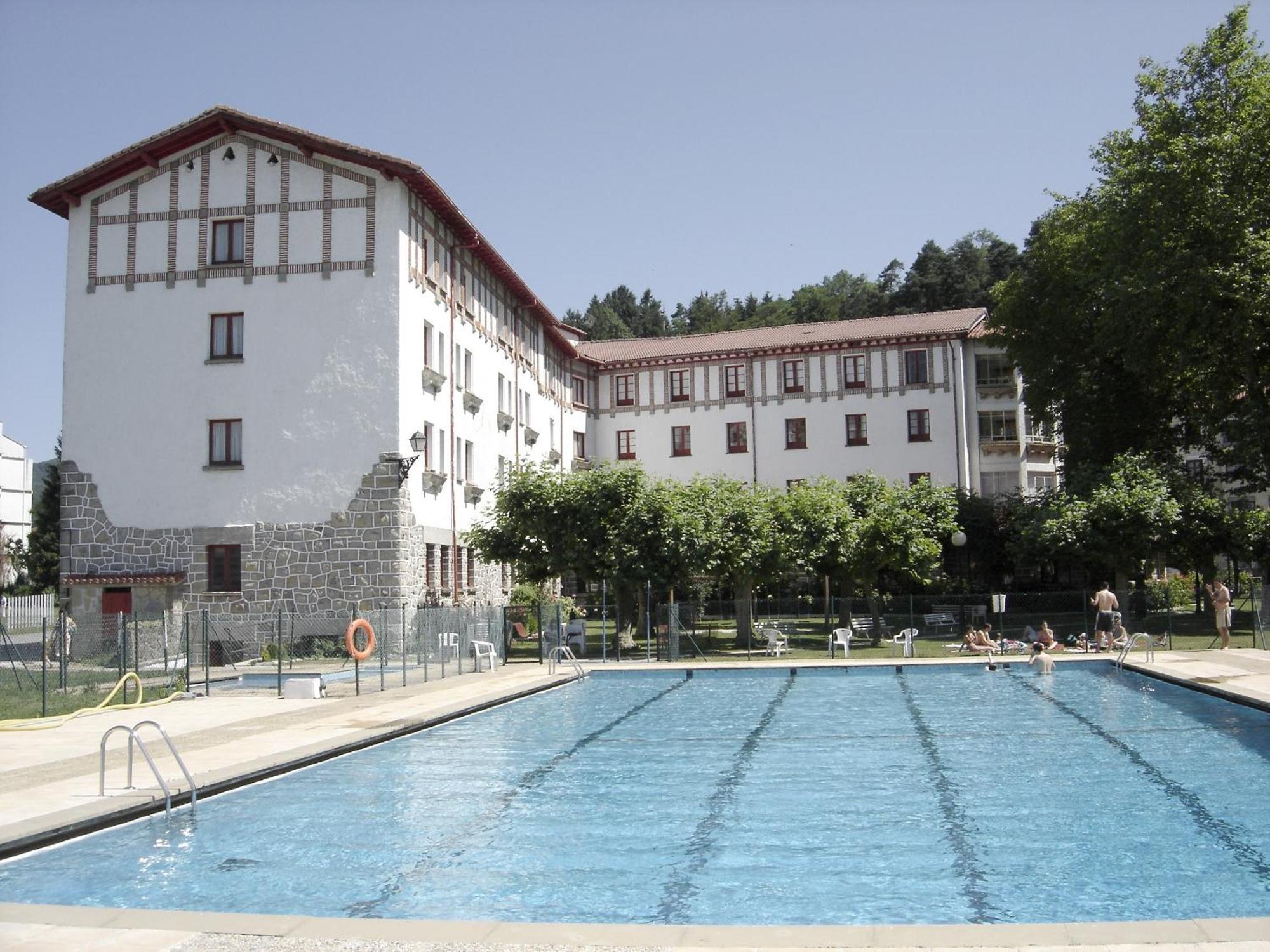Hostal Ayestaran I Lekunberri Bagian luar foto